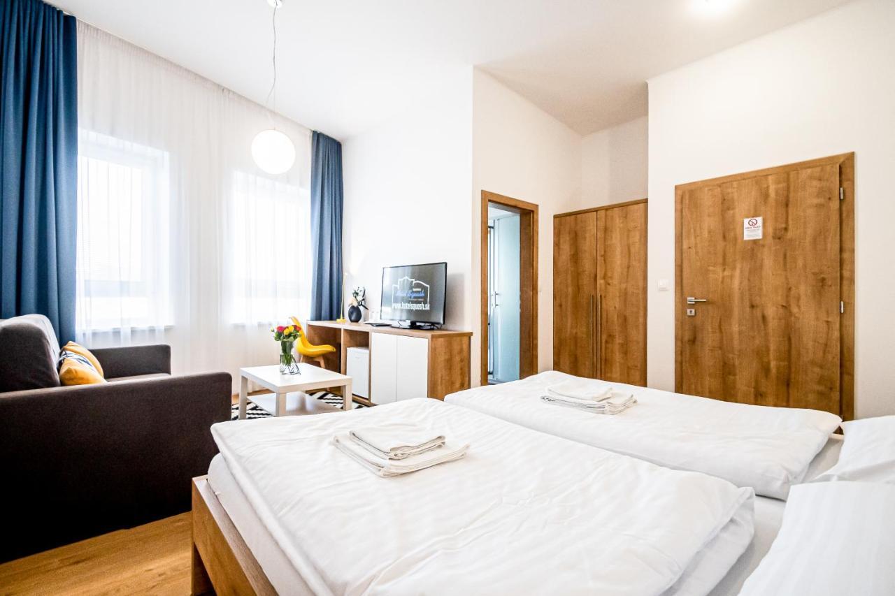 Hotel Squash Centrum Прьевидза Экстерьер фото
